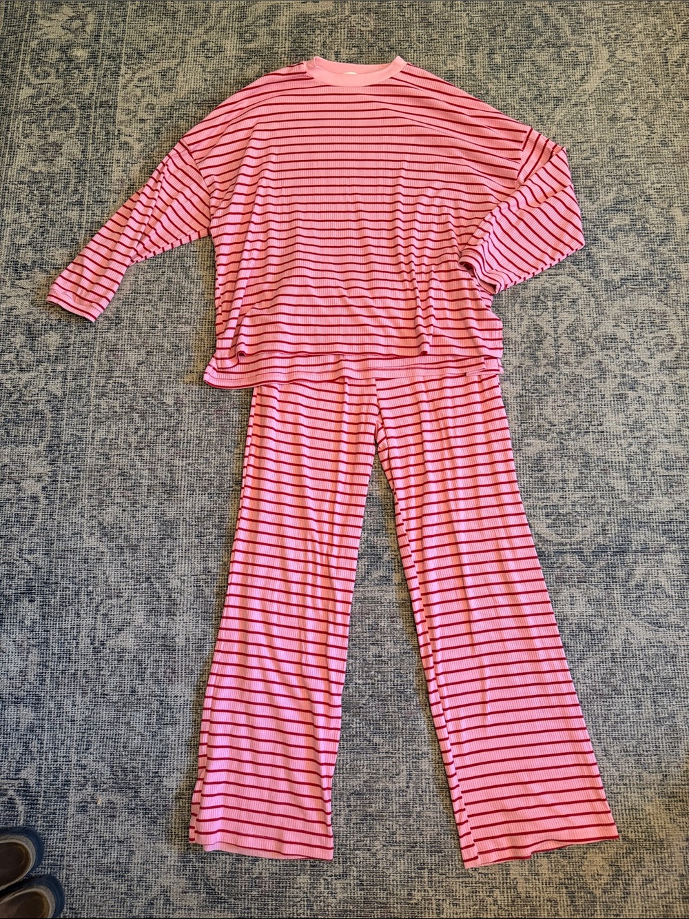 Women’s Striped Ribbed Oversized Lounge Set Pants Long Sleeve Small Red Pink